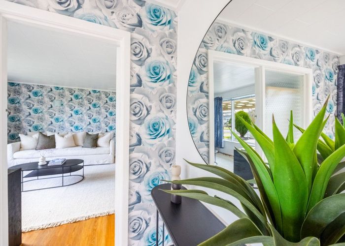  at 8 Crichton Place, Taradale, Napier, Hawke's Bay