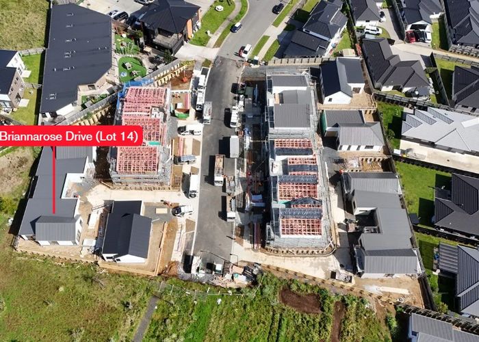  at 2/42 Briannarose Drive, Fitzroy, Hamilton, Waikato