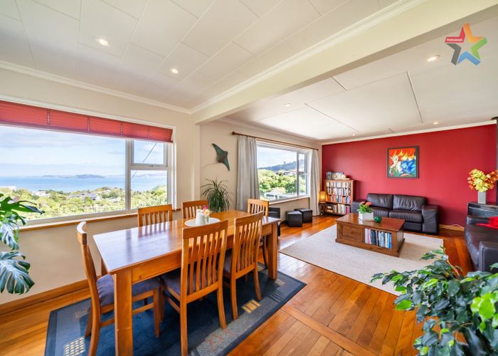  at 46 Maungaraki Road, Korokoro, Lower Hutt