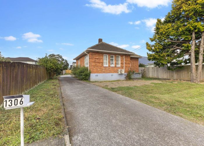  at 1306 Dominion Road, Mount Roskill, Auckland