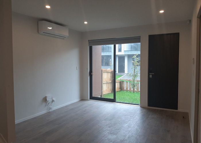  at 8 Harakoa Lane, Mount Roskill, Auckland City, Auckland