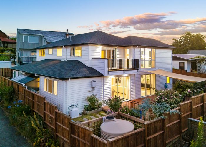  at 38A Pokapu Street, Titirangi, Auckland