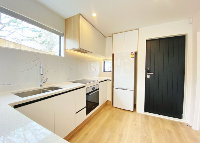  at 18D Arrow Road, Forrest Hill, North Shore City, Auckland