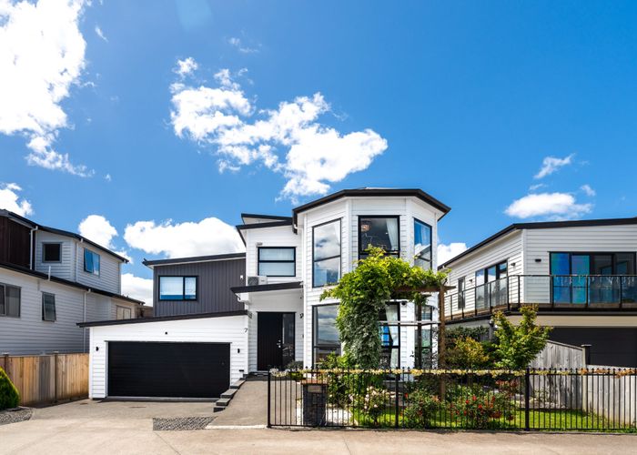  at 7 Keiha Cres, Massey, Waitakere City, Auckland