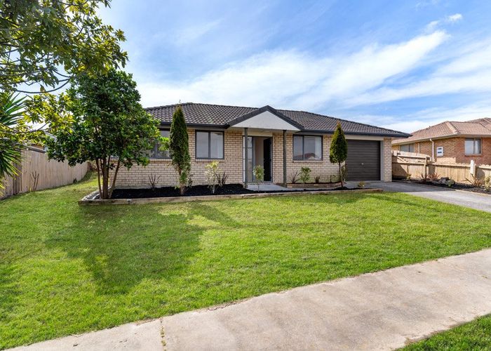  at 54 Glenveagh Park Drive, Weymouth, Manukau City, Auckland
