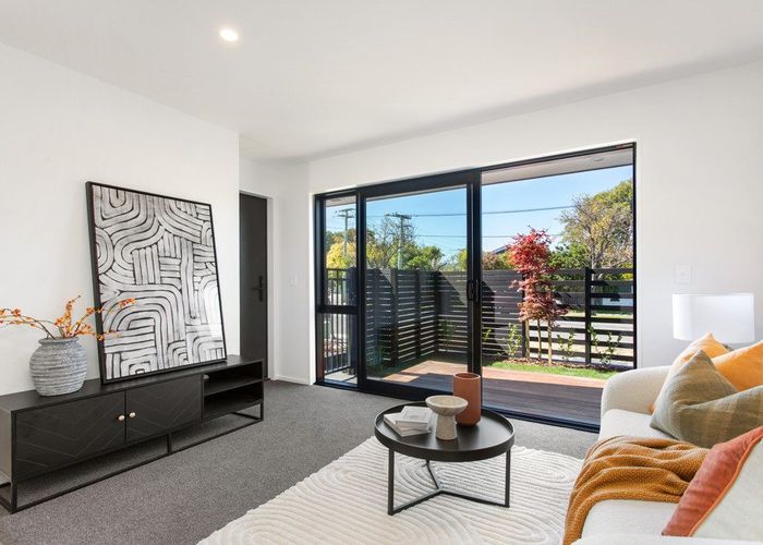  at 1/15 Silvester Street, Woolston, Christchurch City, Canterbury