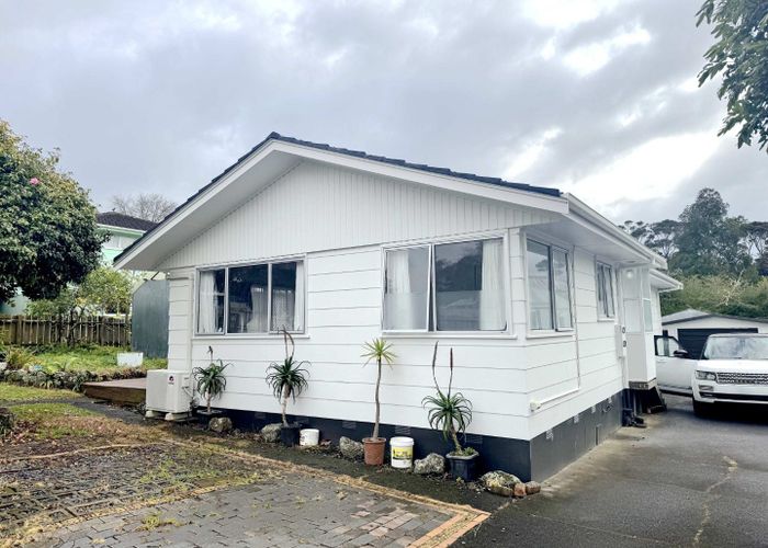  at 38 Newham Place, Henderson, Waitakere City, Auckland