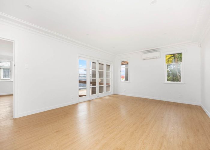  at 104 Lincoln Road, Henderson, Waitakere City, Auckland