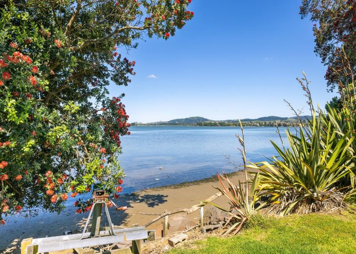  at 2 Fraser Street, Tauranga, Tauranga