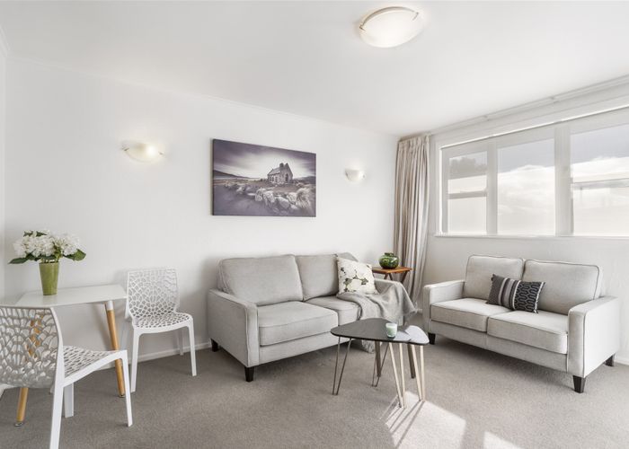  at 1/60 Michaels Avenue, Ellerslie, Auckland
