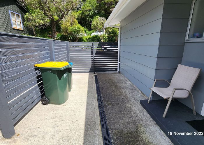  at 1/80 Airlie Road, Plimmerton, Porirua