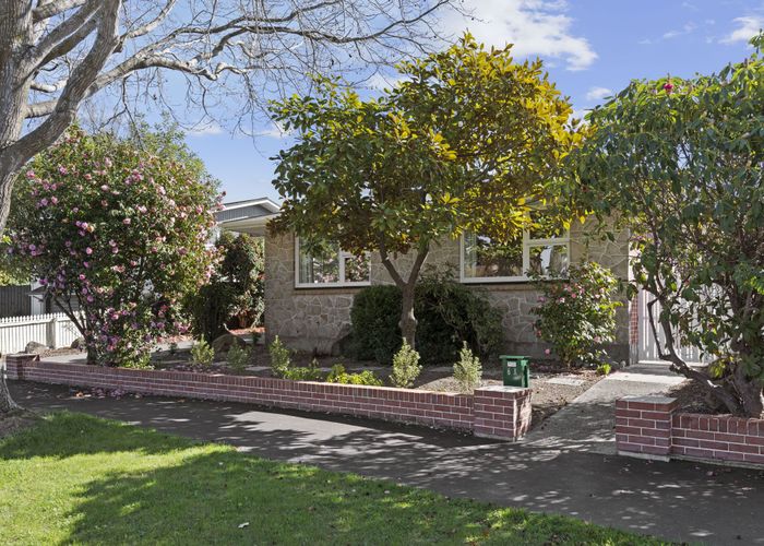  at 6A Pulford Place, Ilam, Christchurch