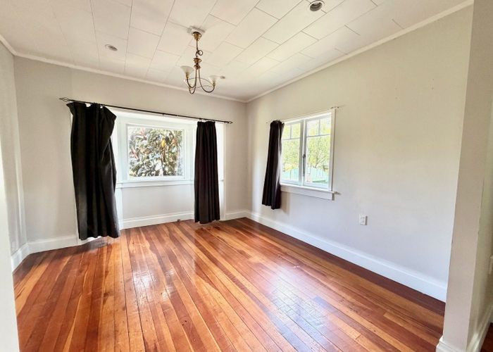  at 61 Rua Road, Glen Eden, Waitakere City, Auckland