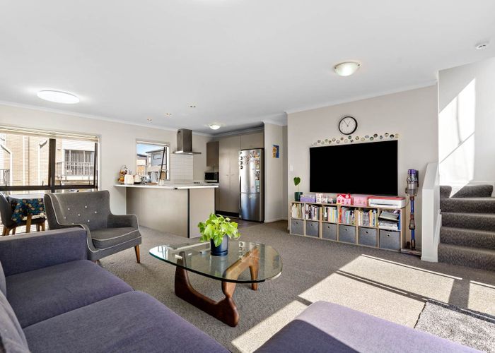  at 20/172 McLeod Road, Te Atatu South, Waitakere City, Auckland