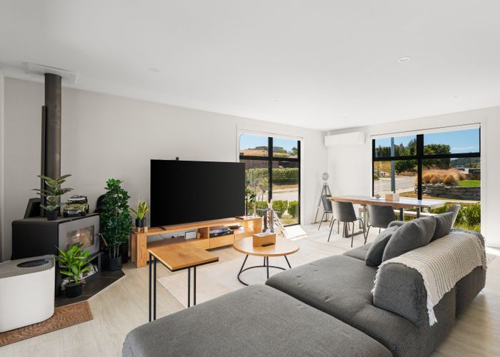  at 2 The Heights Avenue, Wanaka