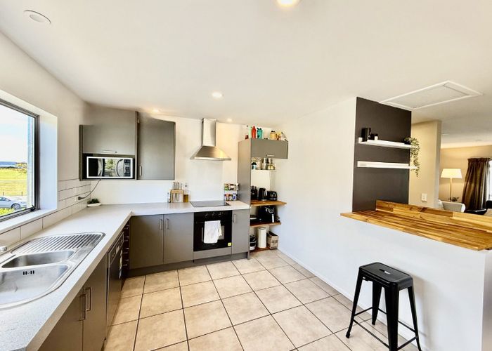  at 440b Wilsons Road North, Waltham, Christchurch City, Canterbury