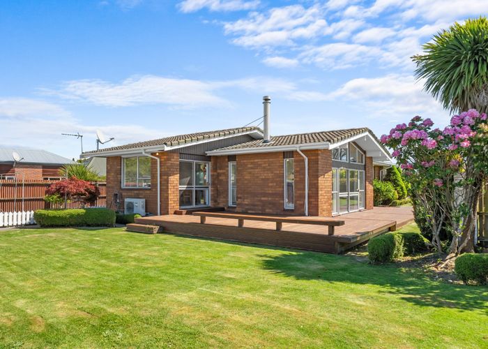  at 11A Wyatt Place, Russley, Christchurch