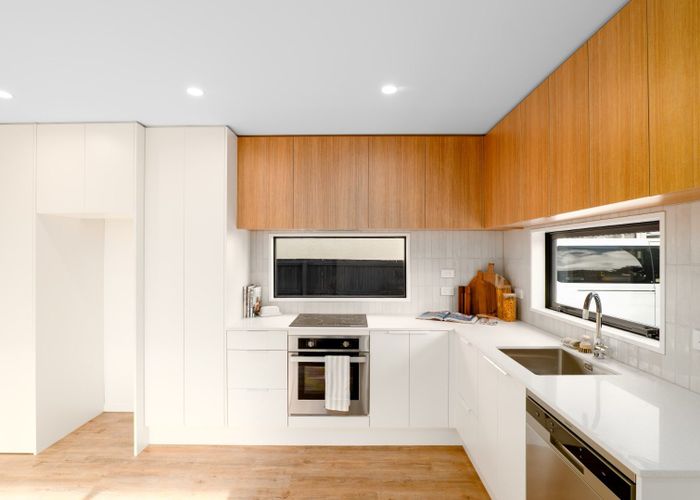  at 2/33 England Street, Phillipstown, Christchurch City, Canterbury