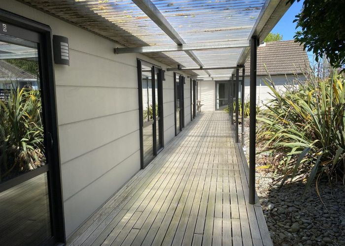  at 12 Auburn Avenue, Upper Riccarton, Christchurch