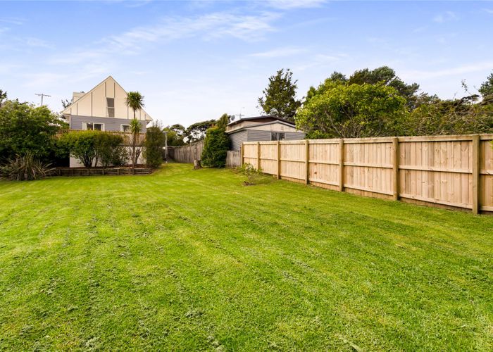  at 112 Mcentee Road, Waitakere, Auckland