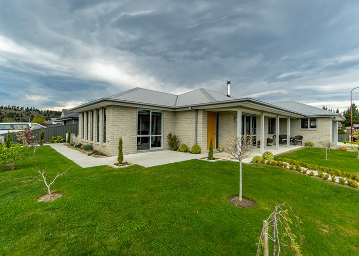  at 2 Quail Close, Alexandra, Alexandra