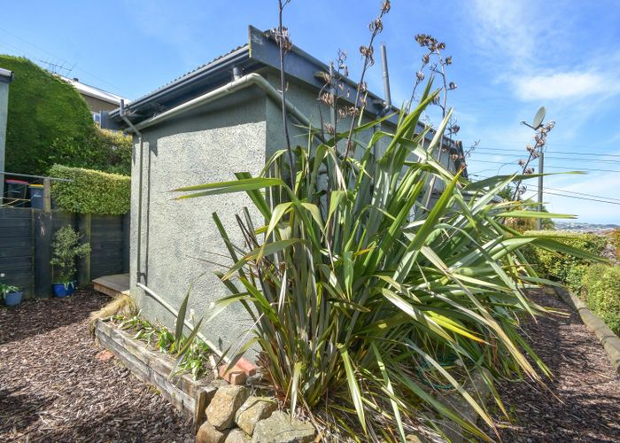  at 48 Barnes Drive, Caversham, Dunedin