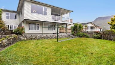 at 7 Nuffield Street, Tawa, Wellington