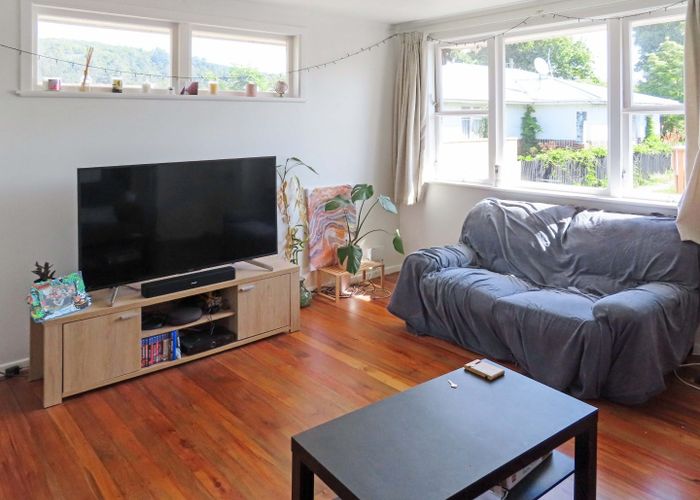  at 2/49 Ward Street, Trentham, Upper Hutt, Wellington