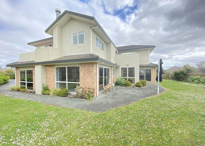  at 6 Etwall Court, Dannemora, Manukau City, Auckland