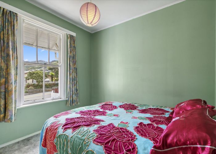  at 27 Bombay Street, Ngaio, Wellington