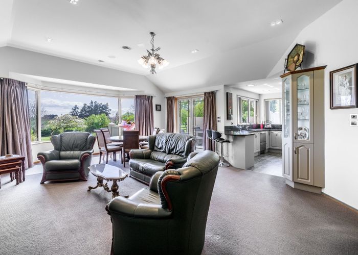  at 200 Lochiel Branxholme Road, Lochiel, Winton