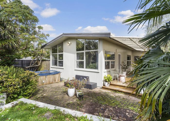  at 7 Maugham Drive, Bucklands Beach, Manukau City, Auckland