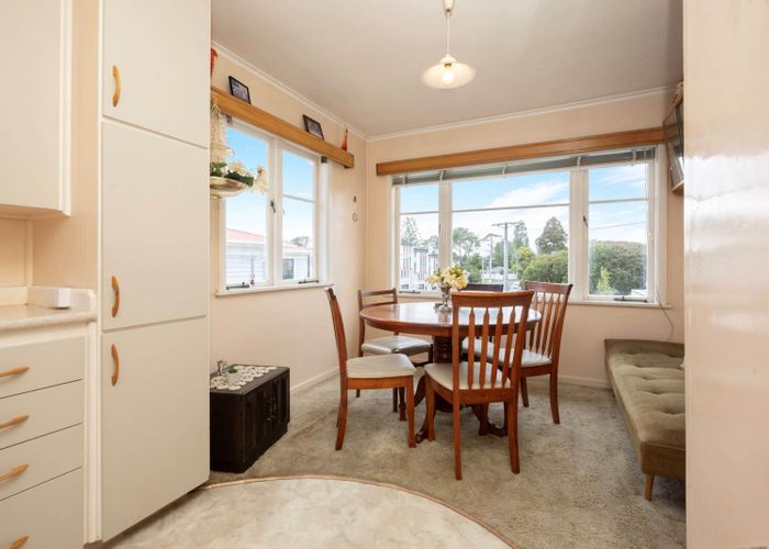  at 40 Kelwyn Road, Kelston, Waitakere City, Auckland