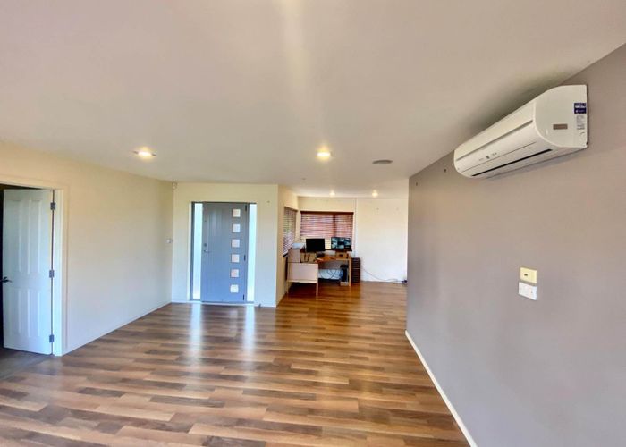  at 24 Bill Phillip Place, Clendon Park, Manukau City, Auckland