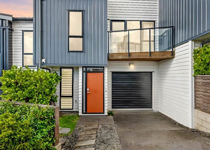  at 3B Kiokio Street, Long Bay, Auckland