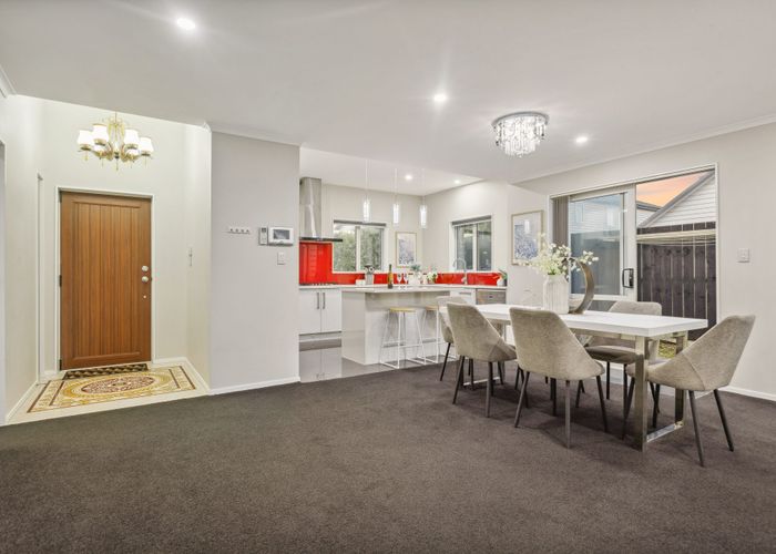  at 40 Pate Crescent, Favona, Auckland