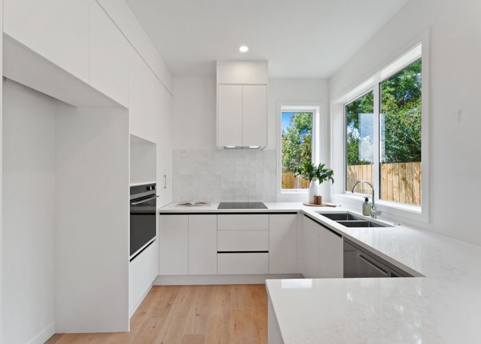 at 4B Towra Place, Botany Downs, Manukau City, Auckland