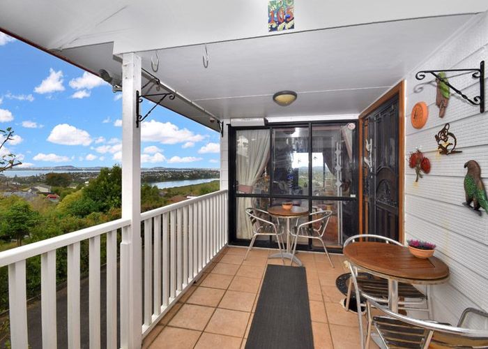  at 105 Luckens Road, West Harbour, Waitakere City, Auckland