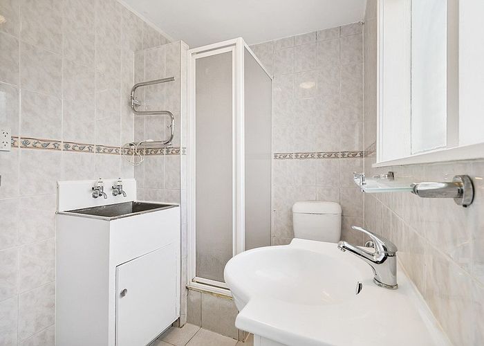  at 1/1 Eldon Road, Mount Eden, Auckland City, Auckland