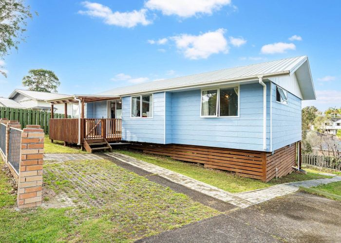  at 29 Cyril Crescent, West Harbour, Auckland