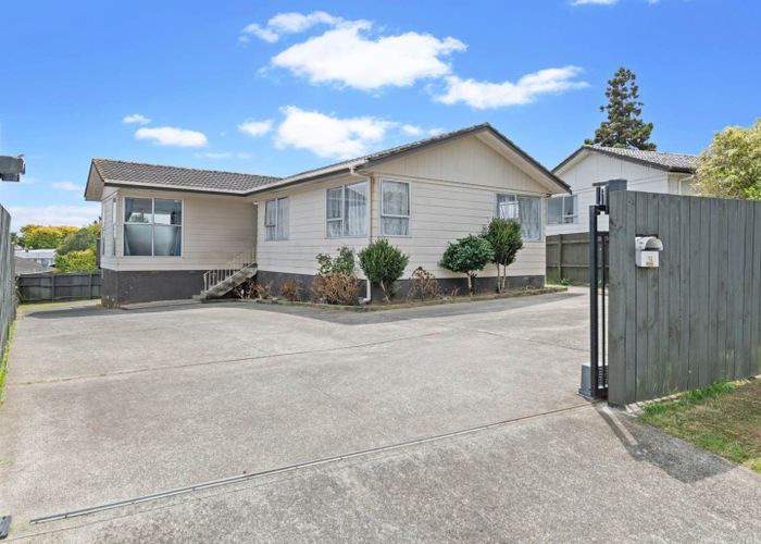  at 14 Yearsley Place, Manurewa, Manukau City, Auckland