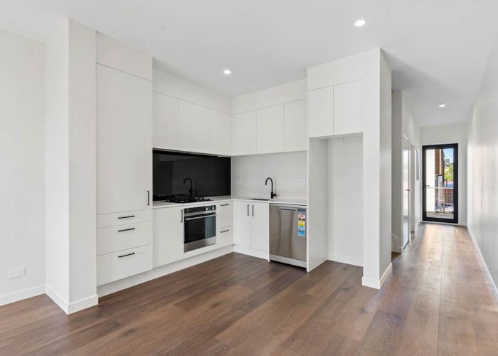  at 38 Long George Drive, Totara Park, Manukau City, Auckland