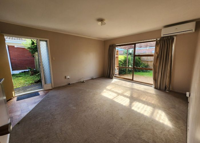  at 4/83  Campbell Road , One Tree Hill, Auckland City, Auckland