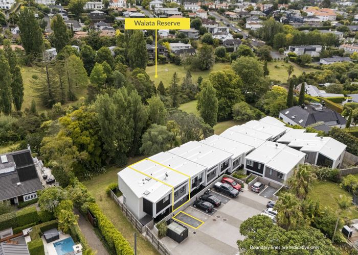  at 2/78 Orakei Road, Remuera, Auckland