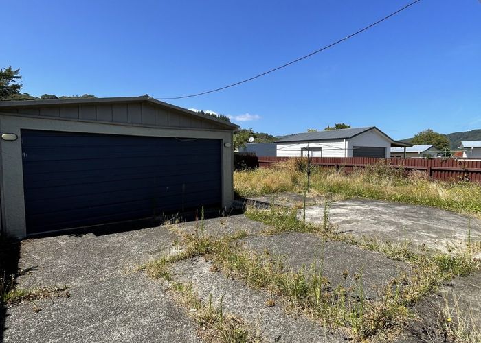  at 40 Momona Street, Wainuiomata, Lower Hutt, Wellington