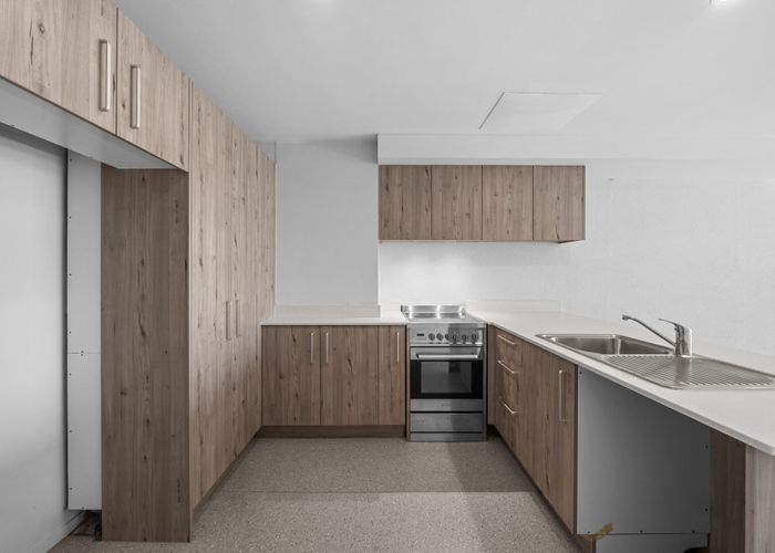  at 17/1904A Great North Road, Avondale, Auckland City, Auckland