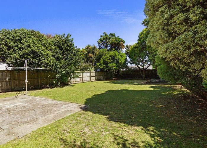  at 1A Williams Grove, Melling, Lower Hutt, Wellington