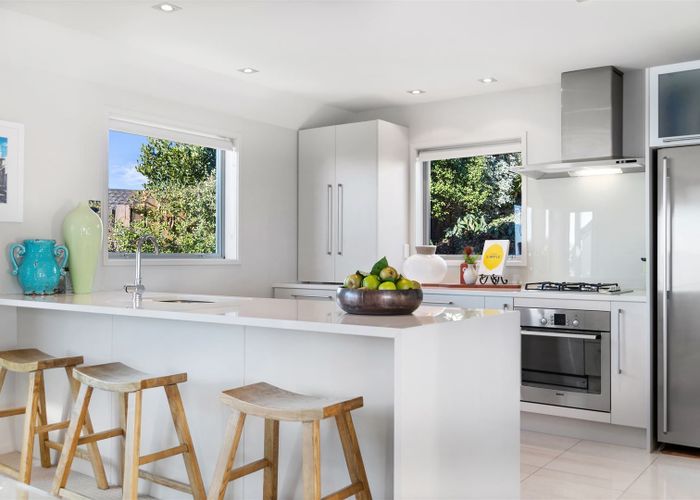  at 135 Major Hornbrook Road, Mount Pleasant, Christchurch