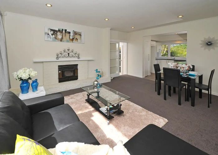  at 5A Scotts Road, Manurewa East, Manukau City, Auckland