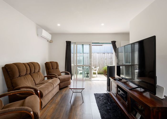  at 2/12 Blackburn Street, Frankton, Hamilton, Waikato